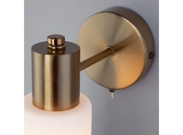 Настенный светильник с плафоном 70160/1 латунь