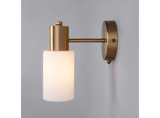 Настенный светильник с плафоном 70160/1 латунь