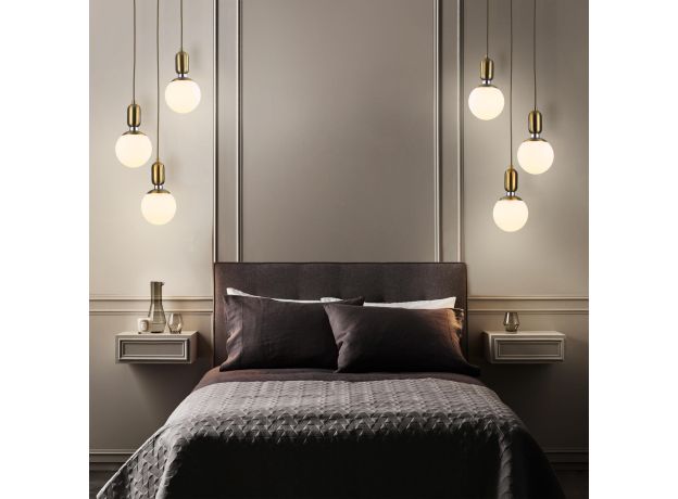 Подвесной светильник со стеклянными плафонами 50151/3 латунь