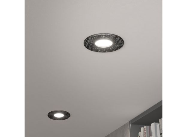 Встраиваемый точечный светильник 25001/01