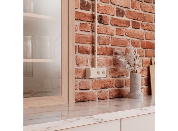 Коробка для накладного монтажа слоновая кость W8000003