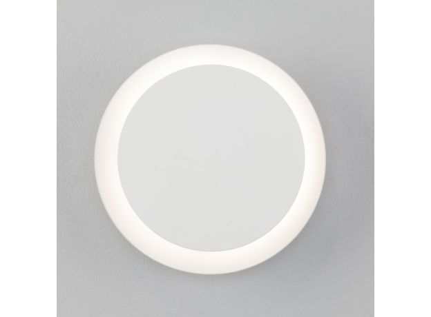 Настенный светодиодный светильник 40135/1 белый