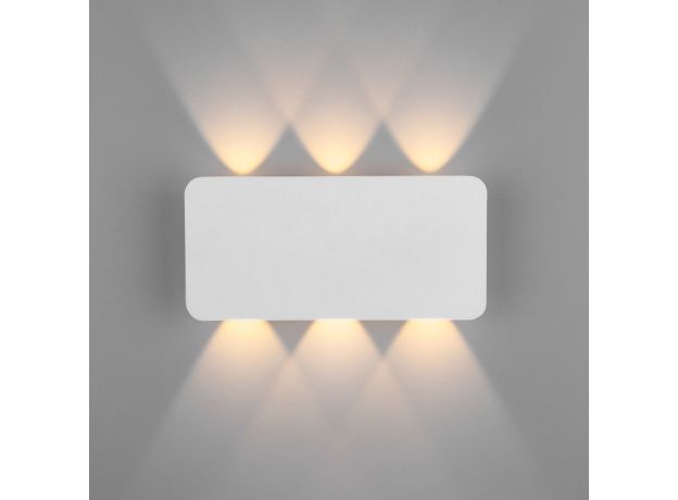 Настенный светодиодный светильник Angle LED 40138/1 LED белый