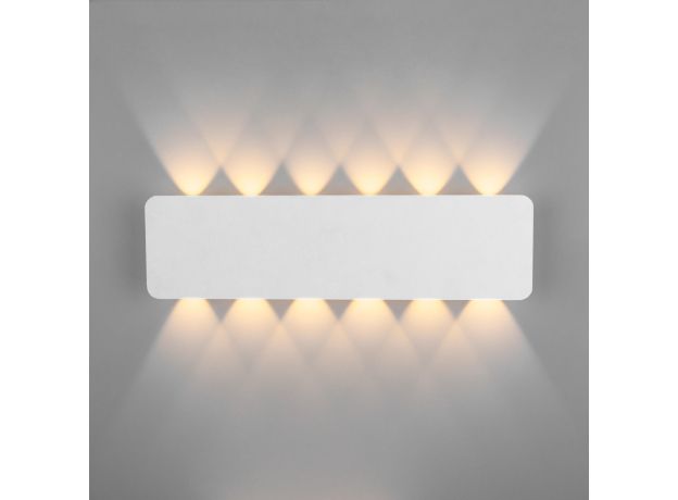 Настенный светодиодный светильник Angle LED 40139/1 LED