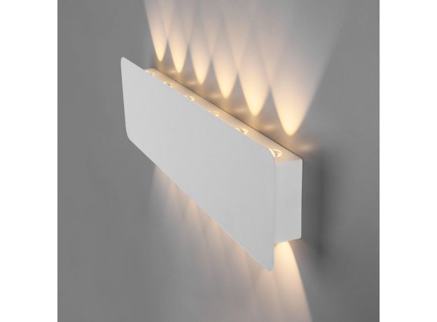 Настенный светодиодный светильник Angle LED 40139/1 LED