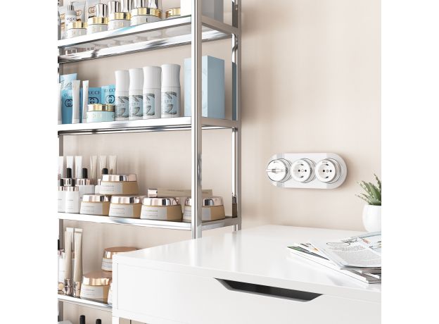 Розетка с заземлением Vintage белый матовый/хром W5871050