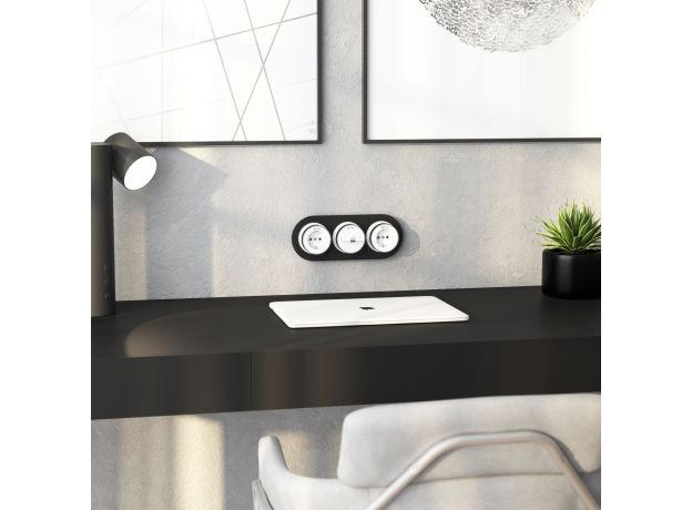 Розетка с заземлением Vintage белый матовый/хром W5871050