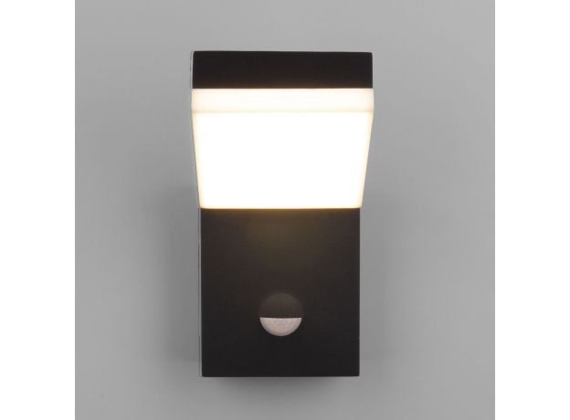 Уличный настенный светодиодный светильник Sensor IP54 с датчиком движения 1541 TECHNO LED черный