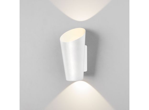 Уличный настенный светодиодный светильник Tronc IP54 1539 TECHNO LED белый