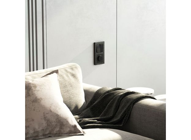 Рамка из поликарбоната на 2 поста Hammer черный W0022408