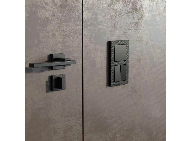 Рамка из поликарбоната на 2 поста Hammer черный W0022408