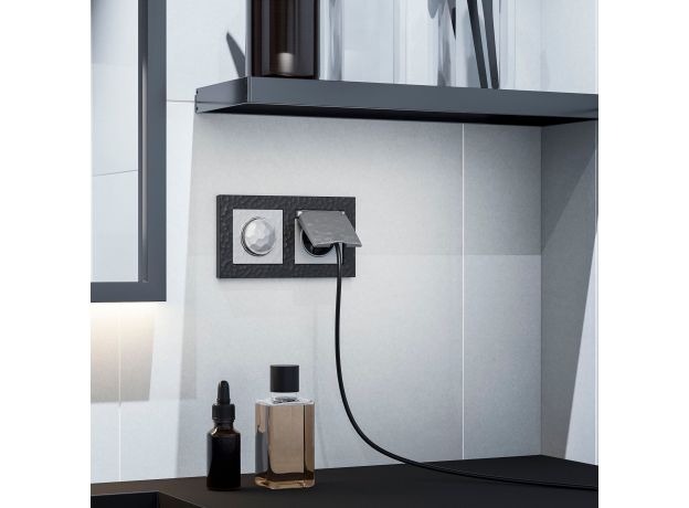 Рамка из поликарбоната на 2 поста Hammer черный W0022408