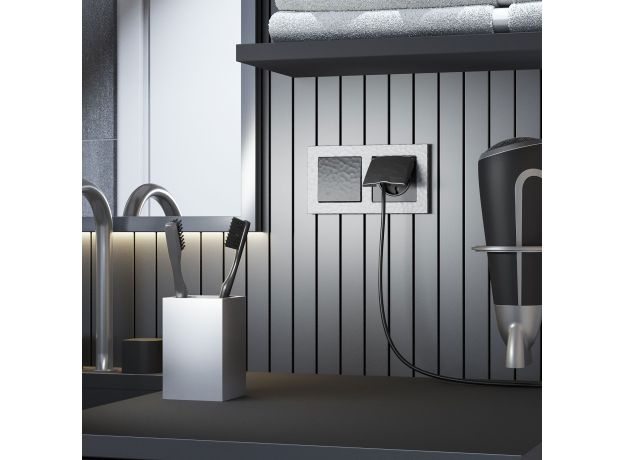 Рамка из поликарбоната на 2 поста Hammer серебряный W0022406