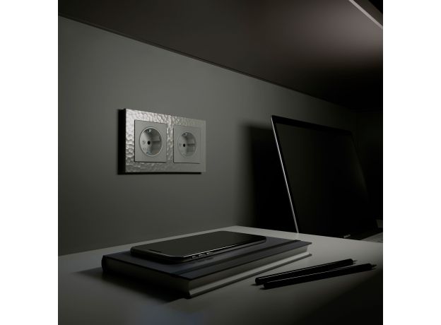 Рамка из поликарбоната на 2 поста Hammer серебряный W0022406