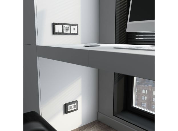 Рамка из поликарбоната на 3 поста Hammer черный W0032408