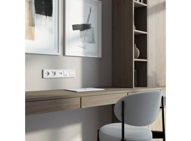 Рамка из поликарбоната на 5 постов Hammer белый W0052401