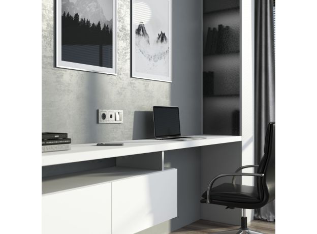 Розетка Ethernet RJ-45 (Hammaer серебряный) W1281006