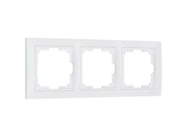 Рамка из поликарбоната на 3 поста Snabb Basic белый W0032001
