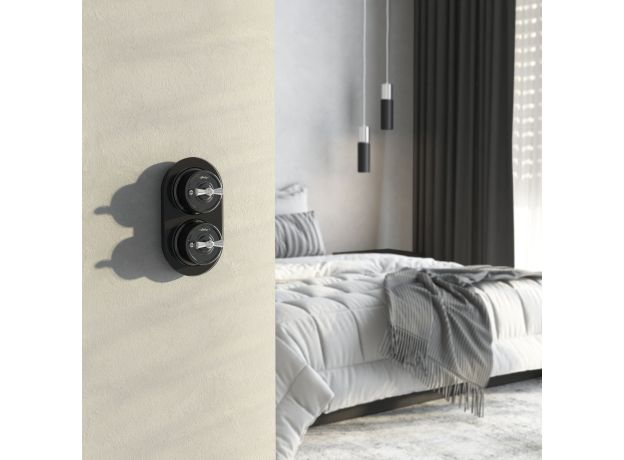 Переключатель/выключатель одноклавишный черный Ретро W5612008