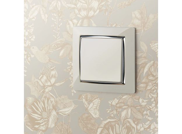 Перекрестный выключатель одноклавишный (слоновая кость) W1113003