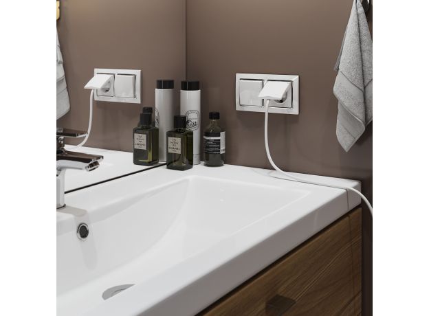 Рамка из поликарбоната на 2 поста Snabb белый/хром W0021901