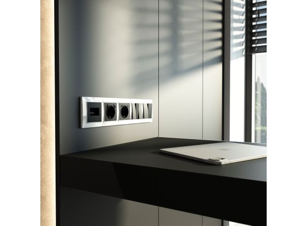 Рамка из поликарбоната на 5 постов Snabb Basic белый W0052001