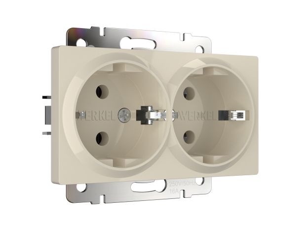 Розетка двойная с заземлением (слоновая кость) W1172003