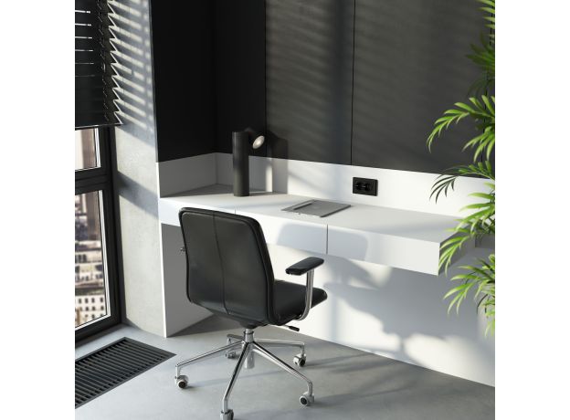 Рамка из поликарбоната для двойной розетки Stark черный W0081808