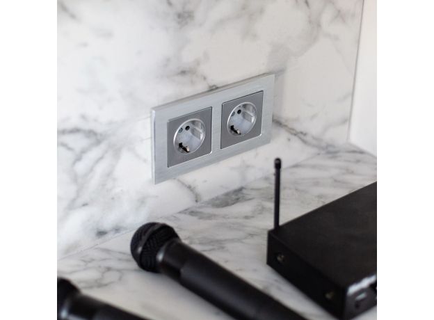 Рамка из металла на 2 поста Аluminium алюминий W0021706