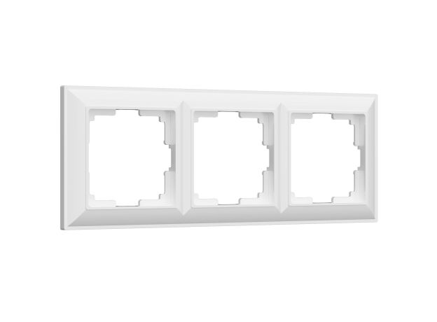 Рамка из пластика на 3 поста Fiore белый W0032201