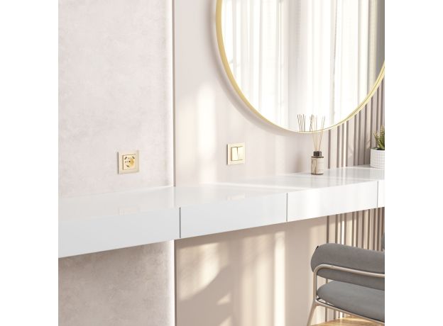 Рамка из стекла на 1 пост Favorit шампань W0011111