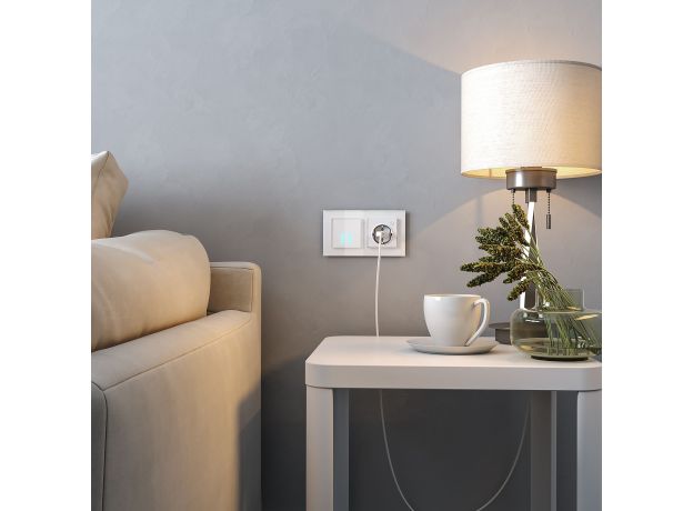 Рамка из стекла на 2 поста Favorit белый W0021101