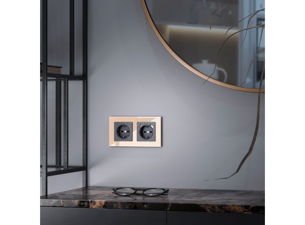 Рамка из стекла на 2 поста Favorit шампань W0021111