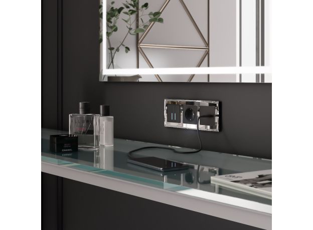 Рамка из стекла на 3 поста Diamant зеркальный W0031220