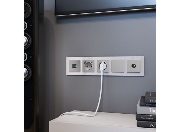 Рамка из стекла на 5 постов Favorit дымчатый W0051117