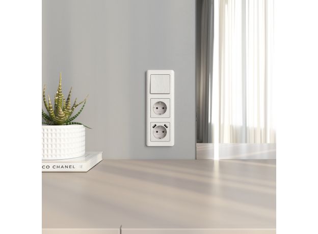 Рамка из поликарбоната на 3 поста Stream перламутровый W0032113