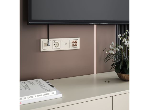 Рамка из поликарбоната на 4 поста Stark слоновая кость W0041803