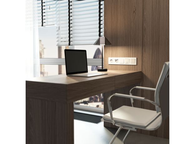 Рамка из поликарбоната на 5 постов Stark белый W0051801