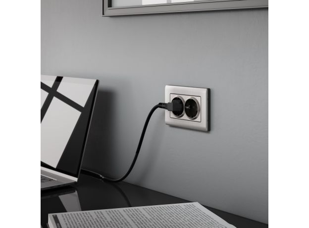 Розетка двойная с заземлением глянцевый никель W1172002