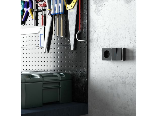 Розетка с заземлением Gallant черный/хром W5071035