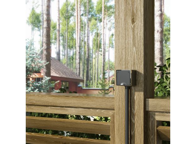 Розетка влагозащ. с зазем. с защит. крышкой и шторками Gallant черный/хром W5071235