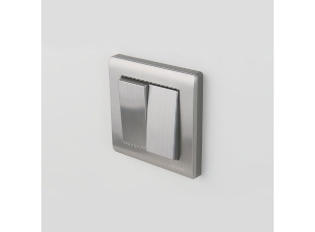 Выключатель двухклавишный проходной глянцевый никель W1122002