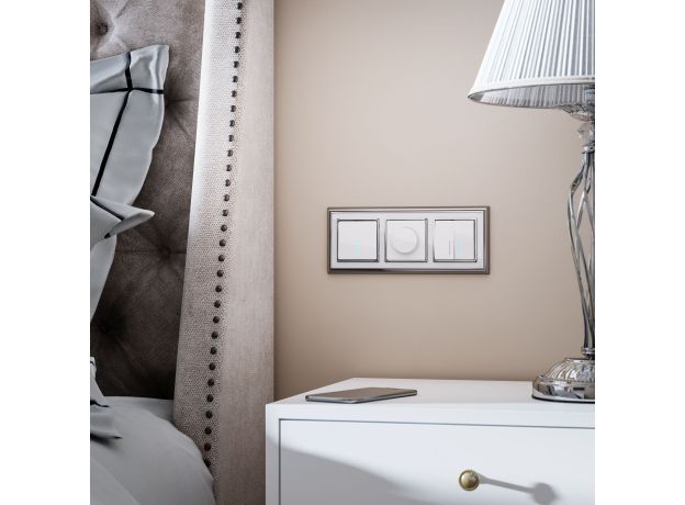 Выключатель двухклавишный с подсветкой (белый) W1120101