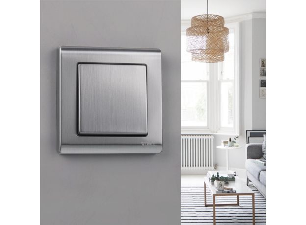 Выключатель одноклавишный (глянцевый никель) W1110002