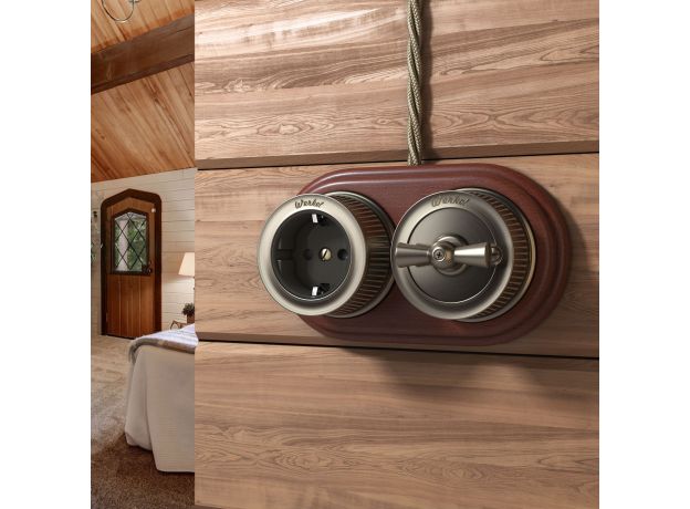 Розетка с заземлением бронзовый ретро W5771012