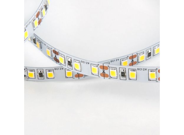 Комплект светодиодной ленты 12 В 9,6 Вт/м 120 Led/м 2835 IP20, дневной белый 4200 K, 5 м Набор светодиодной ленты 12V 9,6W 120Led 2835 IP20 дневной белый, 5м