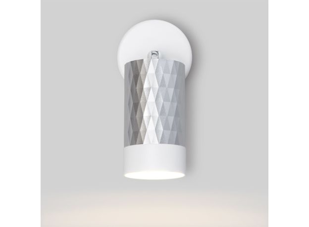 Настенный светодиодный светильник с выключателем 20088/1 белый/серебро