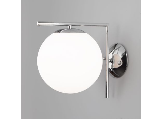 Настенно-потолочный светильник со стеклянным плафоном 70153/1 хром