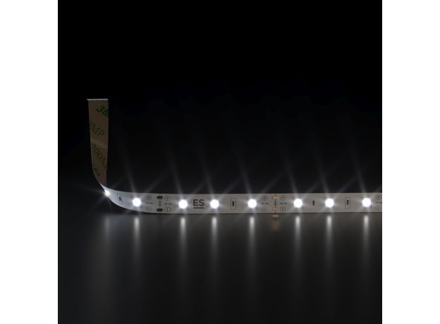 Светодиодная лента 12 В 4,8 Вт/м 60 Led/м 2835 IP20, дневной белый 4200К, 5 м Лента светодиодная 12V 4,8W 60Led 2835 IP20 дневной белый, 5м