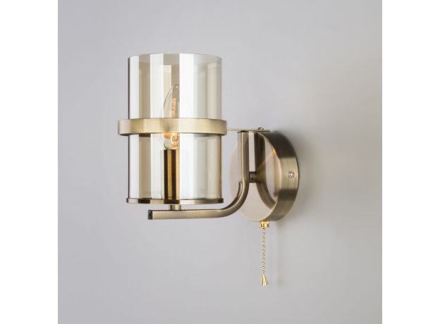 Классическое бра со стеклянным плафоном 60085/1